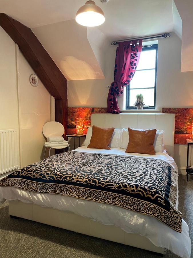 The Crown Lodge & Restaurant Dogdyke